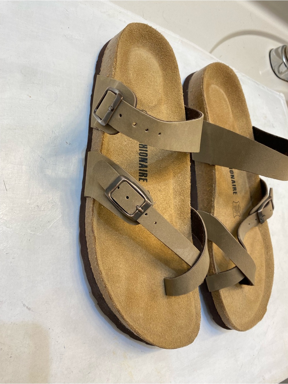 NEW…Cushionaire Woman Luna cork footbed, never worn Size 11M perfect bottom - Picture 2 of 10